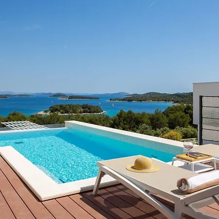 Ferienhaus Mit Privatpool Fur 8 Personen Ca 353 Qm In Jezera, Dalmatien Norddalmatien 別荘 *